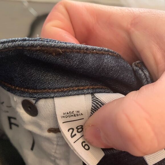 Loft Dark Wash Curvy Skinny Jeans - Picture 8 of 8